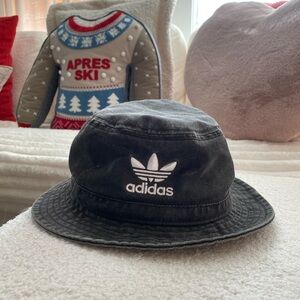 Adidas Black Bucket Hat